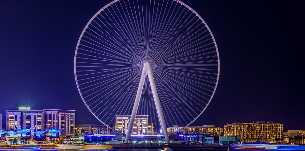 Giant ferris Wheel